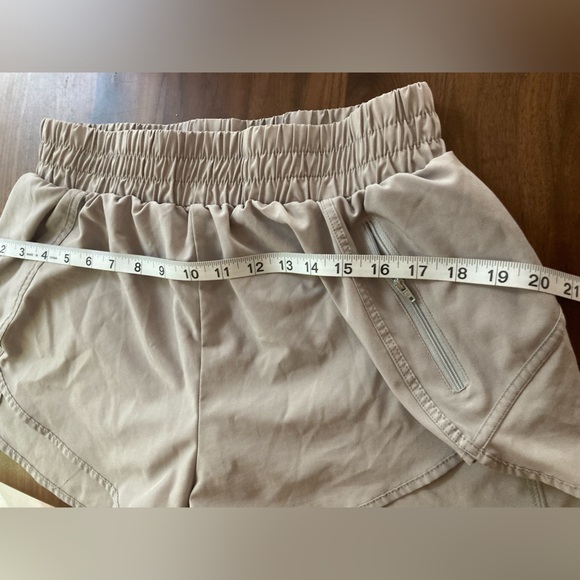 Blomming Jelly Gray lined shorts, Wide Elastic Band, Size L - Picture 7 of 7